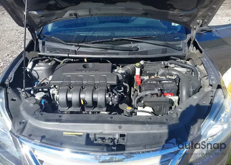 2015 Nissan Sentra S z USA, uszkodzony, nr VIN 3N1AB7AP3FY325083